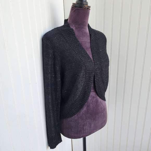 Rabbit Rabbit Rabbit Designs Womens Crochet Bolero Sweater Black Knit Sz M - Picture 2 of 10